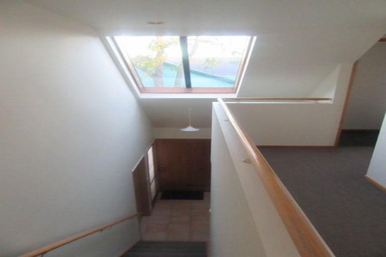 Photo of property in 9 Clyde Road, Upper Riccarton, Christchurch, 8041