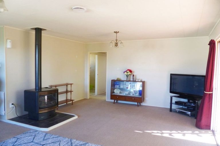 Photo of property in 2 Pitman Place, Waimate, 7924
