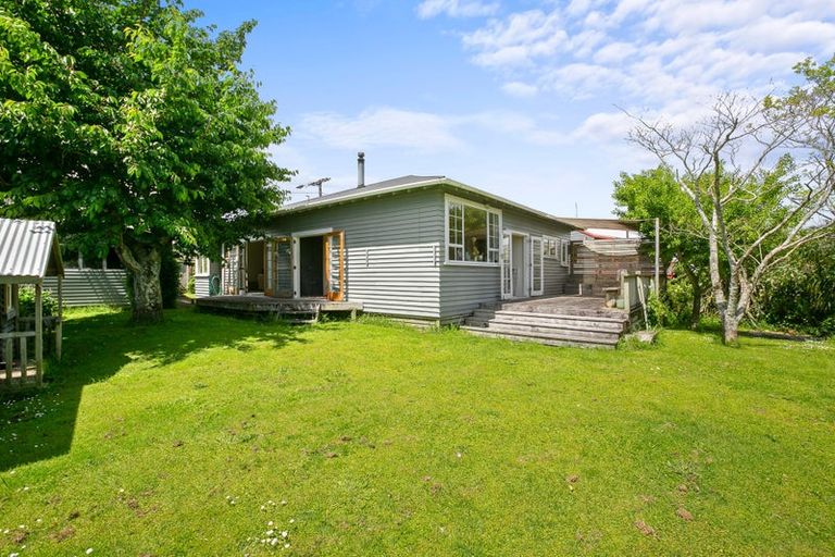Photo of property in 222 Frankley Road, Frankleigh Park, New Plymouth, 4310