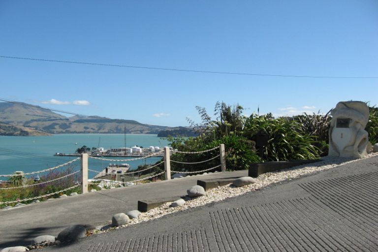 Photo of property in 1 Selwyn Road, Lyttelton, 8082