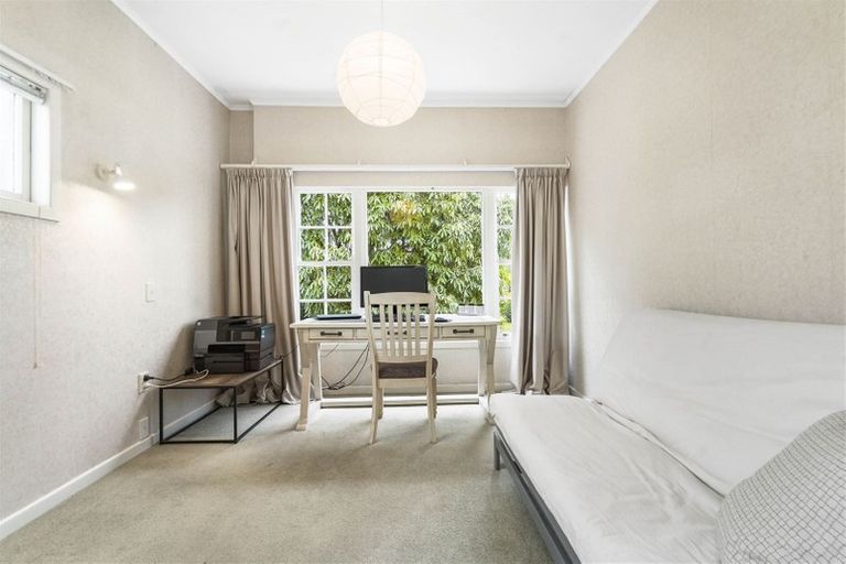 Photo of property in 15 Saint Andrews Terrace, St Andrews, Hamilton, 3200