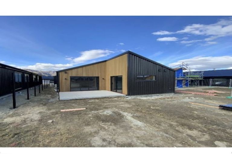 Photo of property in 26 Longview Drive, Lake Hawea, 9382