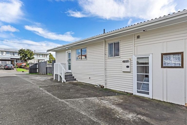 Photo of property in 1/16 Sandra Avenue, Otara, Auckland, 2023