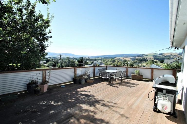 Photo of property in 180 Gladstone Road, Dalmore, Dunedin, 9010