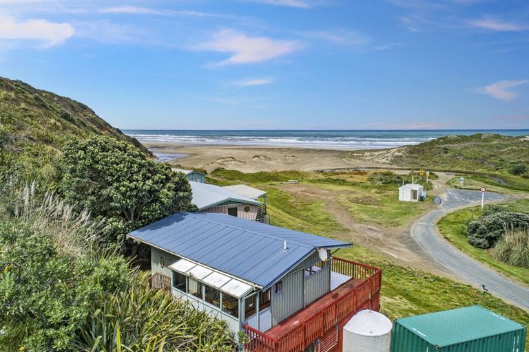 Photo of property in 33 Omamari Beach Road, Omamari, Dargaville, 0373