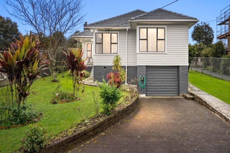 Photo of property in 61 Taikata Road, Te Atatu Peninsula, Auckland, 0610