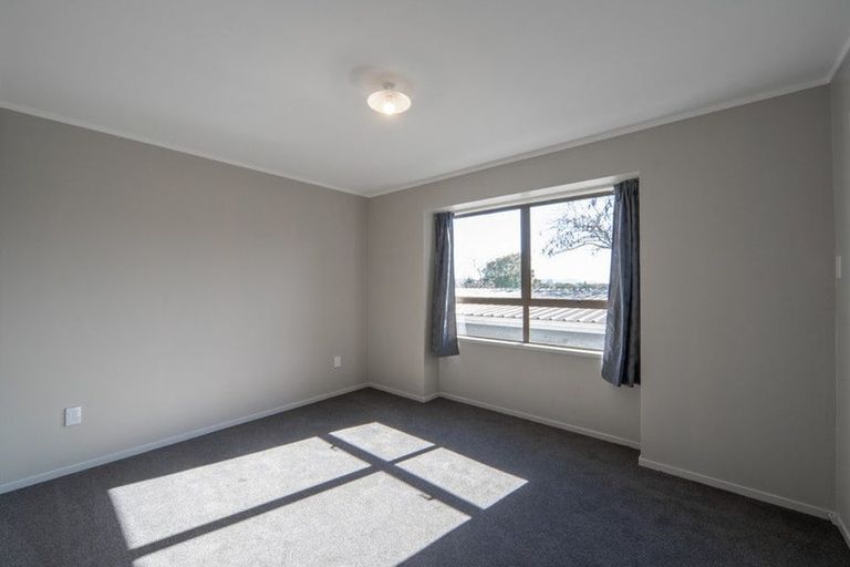 Photo of property in 2 Highland Drive, Pukete, Hamilton, 3200