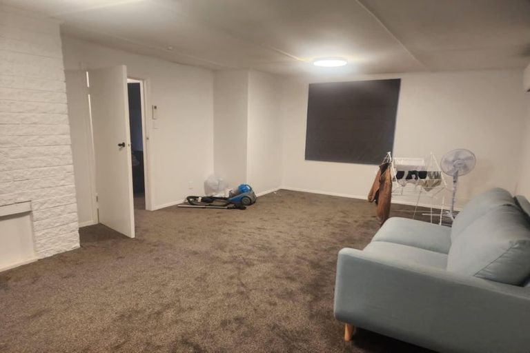 Photo of property in 12 Beauchamp Street, Tawa, Wellington, 5028