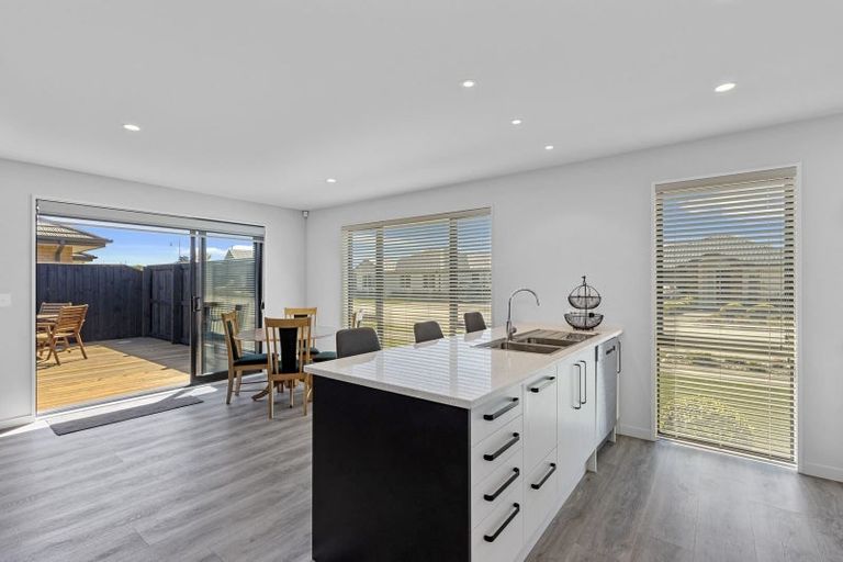 Photo of property in 25 William Deans Drive, Prebbleton, 7604