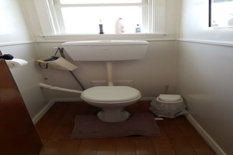 Photo of property in 39 Auburn Avenue, Upper Riccarton, Christchurch, 8041