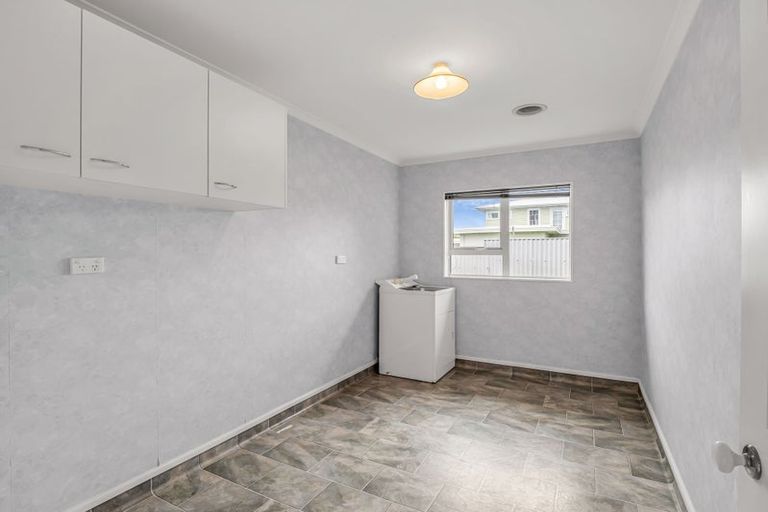 Photo of property in 6 Porritt Street, Saint Johns Hill, Whanganui, 4500