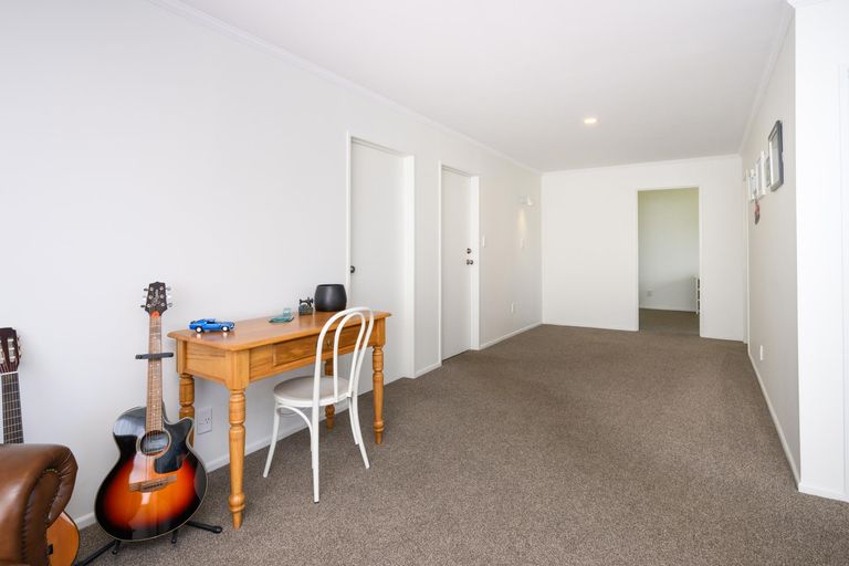 Photo of property in 138 Limbrick Street, Terrace End, Palmerston North, 4410