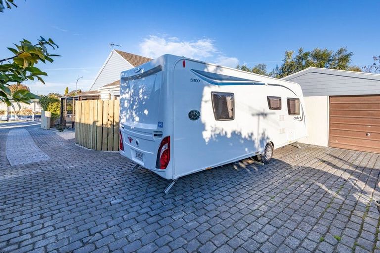 Photo of property in 1a Keldon Avenue, Rangiora, 7400