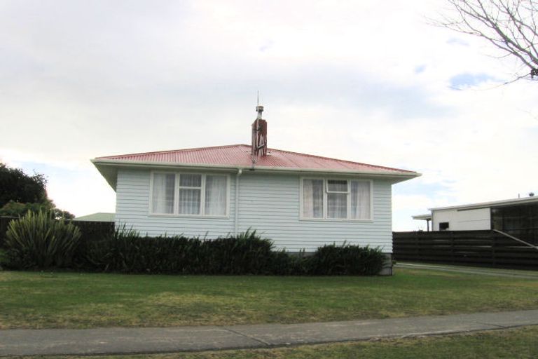Photo of property in 6 Lyttelton Crescent, Tamatea, Napier, 4112