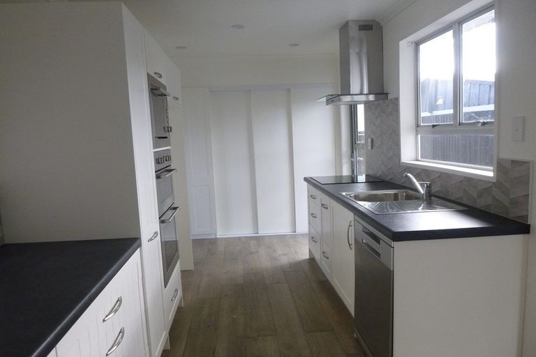 Photo of property in 4 Turakina Street, Westbrook, Palmerston North, 4412