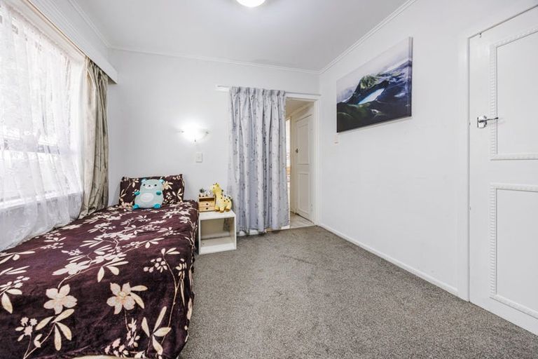 Photo of property in 64a Kautami Avenue, Papatoetoe, Auckland, 2025
