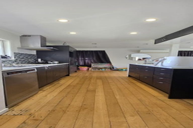 Photo of property in 59 Smiths Avenue, Papakura, 2110