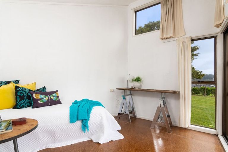 Photo of property in 69 Sunny Crescent, Huapai, Kumeu, 0810