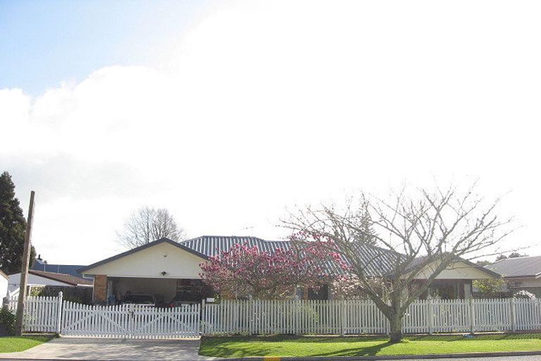 Photo of property in 2a Anzac Avenue, Whakatane, 3120