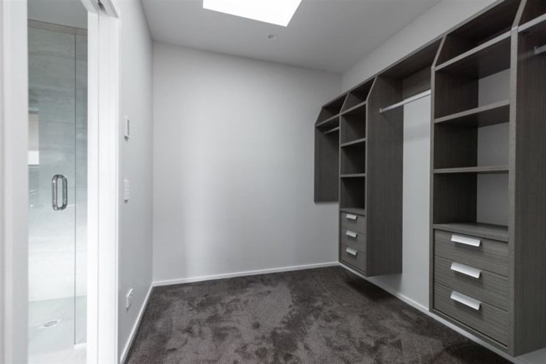 Photo of property in 17 Obelisk Street, Wanaka, 9305