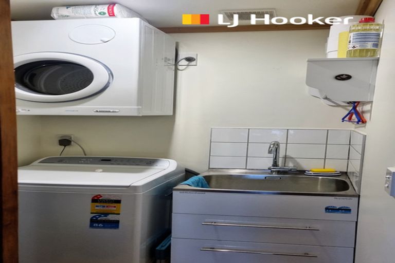 Photo of property in 24 Roseness Street, Palmerston, 9430