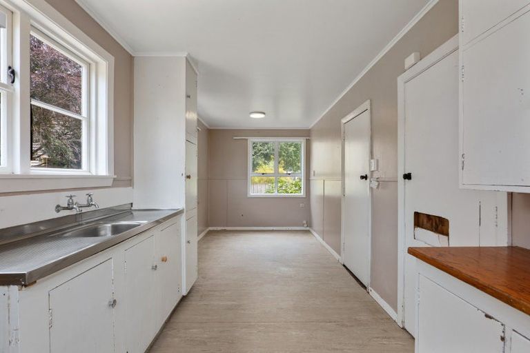 Photo of property in 7 Hooker Avenue, Bryndwr, Christchurch, 8053