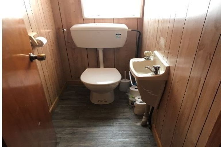 Photo of property in 50 Maria Place, Turangi, 3334