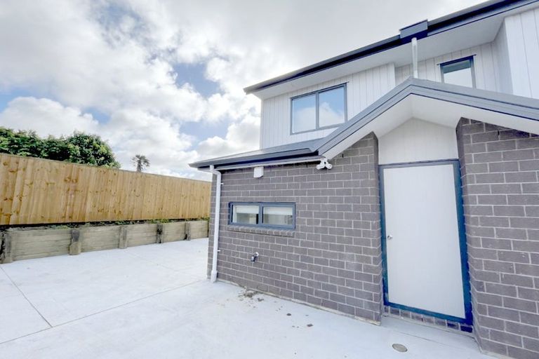 Photo of property in 10a Claridge Street, Glen Eden, Auckland, 0602