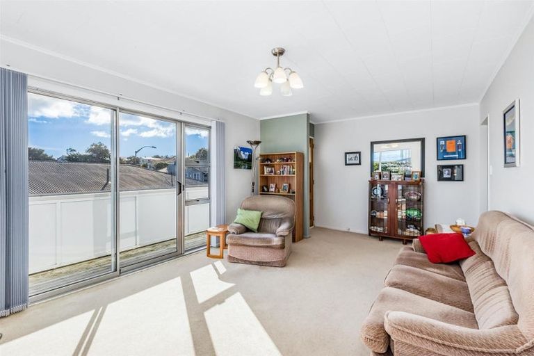 Photo of property in 451 Warspite Avenue, Ascot Park, Porirua, 5024