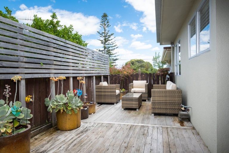 Photo of property in 2/40 The Esplanade, Westshore, Napier, 4110