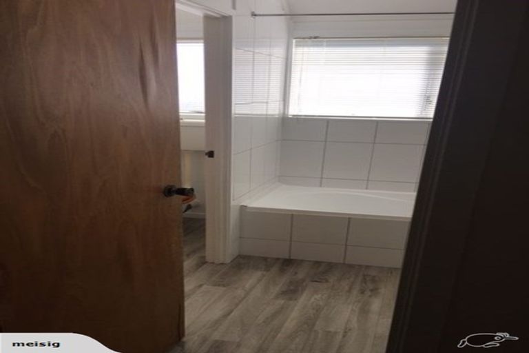 Photo of property in 1/14 Wood Street, Papakura, 2110