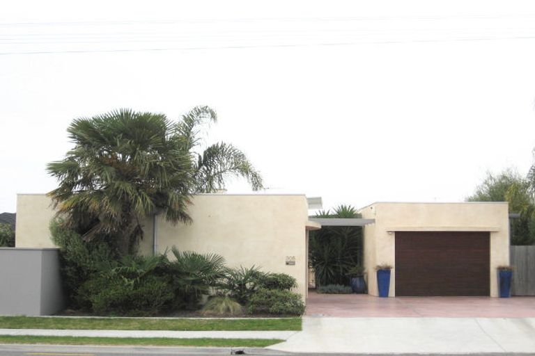 Photo of property in 305 Church Road, Greenmeadows, Napier, 4112