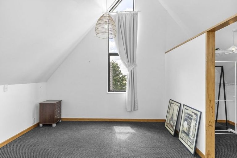 Photo of property in 144 Clarence Street, Hamilton Lake, Hamilton, 3204