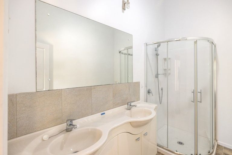 Photo of property in 6 Erua Road, Ostend, Waiheke Island, 1081