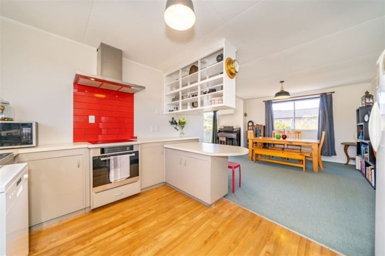 Photo of property in 35 Clouston Park Road, Clouston Park, Upper Hutt, 5018
