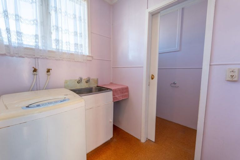 Photo of property in 39 Saint George Street, Watlington, Timaru, 7910