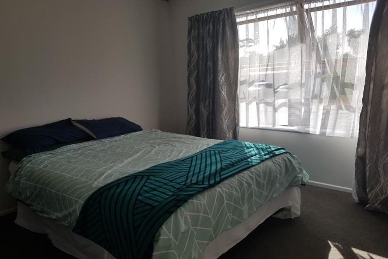 Photo of property in 10 Morrow Terrace, Pukekohe, 2120