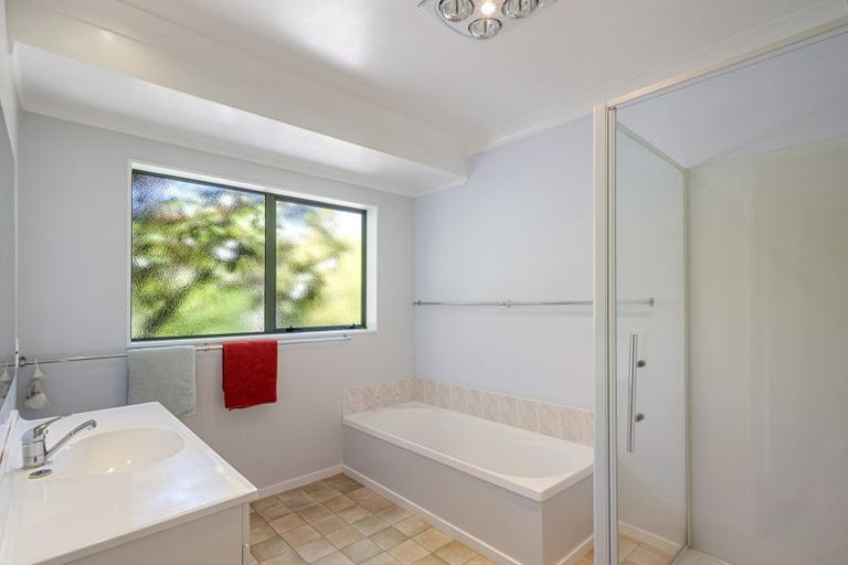 Photo of property in 7 Harvest Court, Paraparaumu, 5032