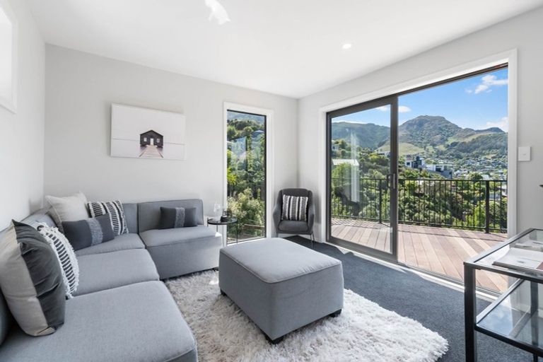 Photo of property in 28 Ticehurst Road, Lyttelton, 8082