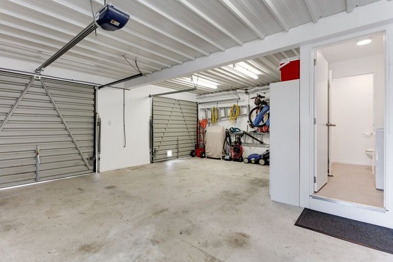 Photo of property in 43b Pembridge Lane, Westmorland, Christchurch, 8025