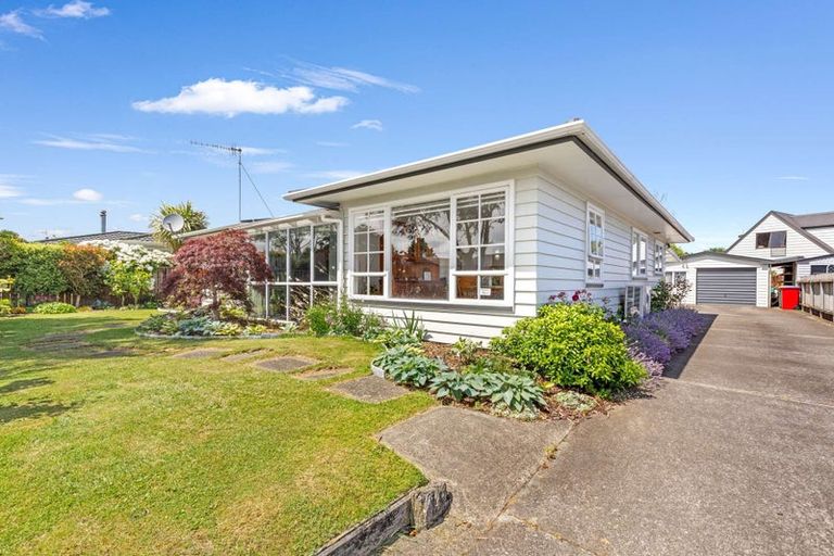 Photo of property in 74 Kennedy Drive, Levin, 5510