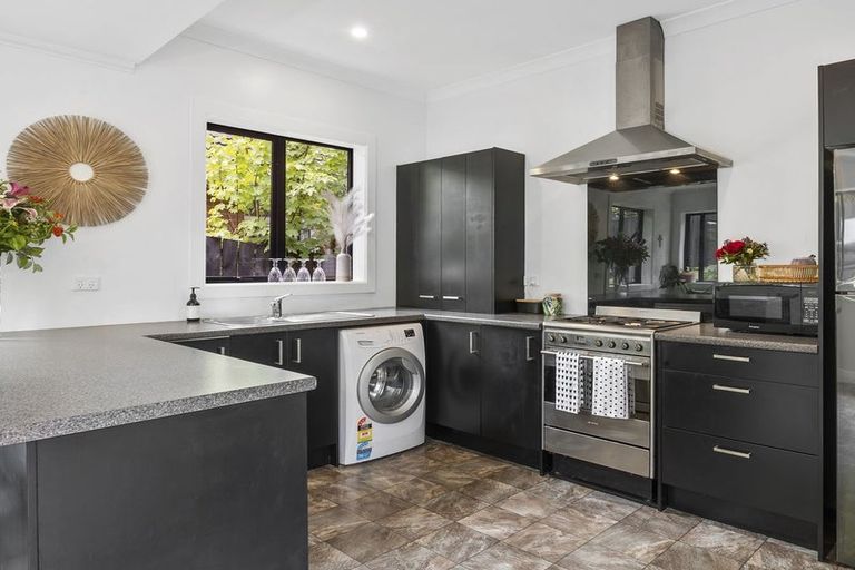 Photo of property in 140 Forfar Street, Clyde Hill, Dunedin, 9011