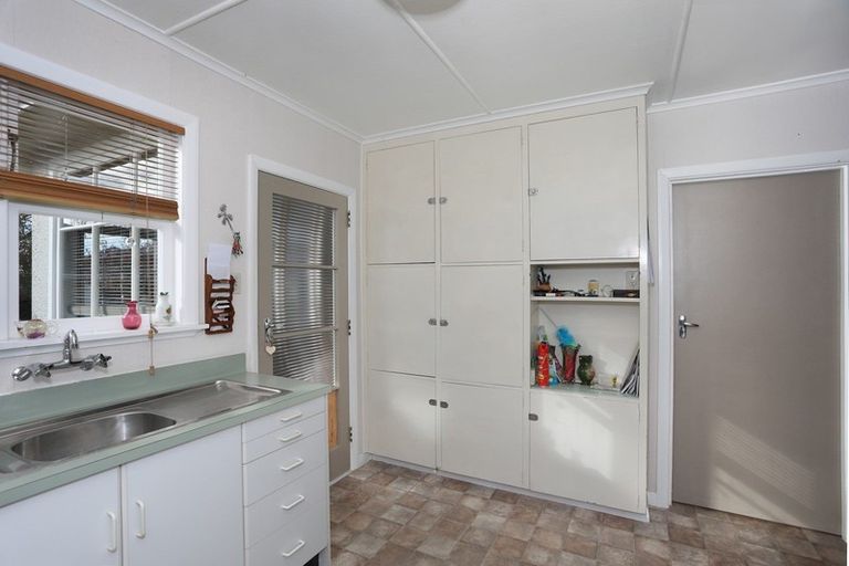 Photo of property in 31 Lower High Street, Marton, 4710