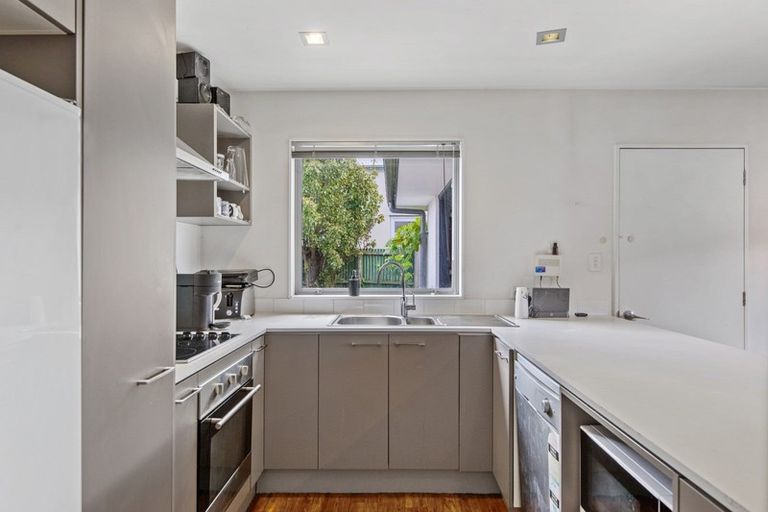 Photo of property in 115c Nursery Road, Phillipstown, Christchurch, 8011