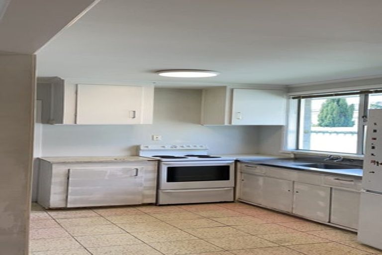 Photo of property in 1 Gavin Street, Ellerslie, Auckland, 1060