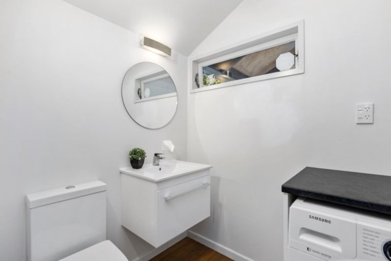 Photo of property in 84a Kings Crescent, Hutt Central, Lower Hutt, 5010