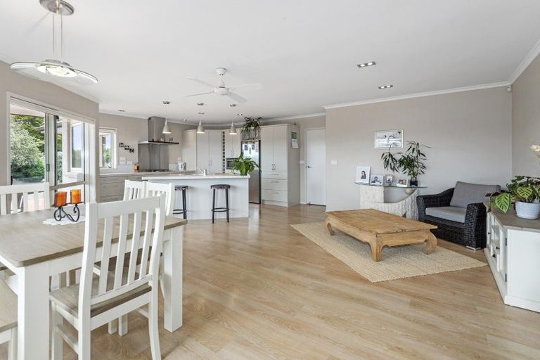 Photo of property in 476 Crane Road, Kauri, Kamo, 0185