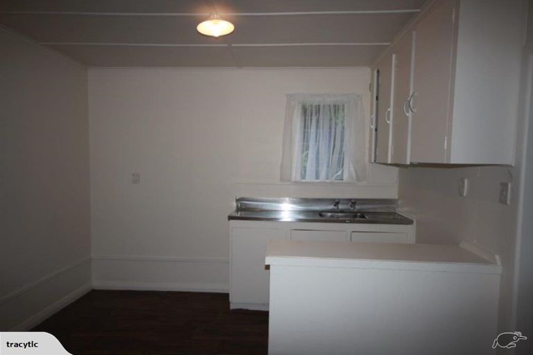 Photo of property in 6 Lee Road, Hannahs Bay, Rotorua, 3010