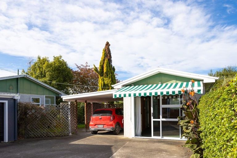 Photo of property in 4b Guthrie Road, Havelock North, 4130