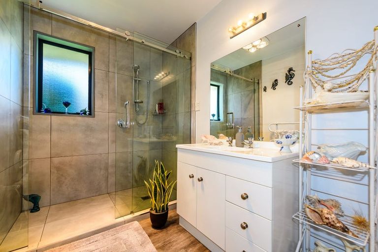 Photo of property in 16 Roblyn Place, Lincoln, 7608